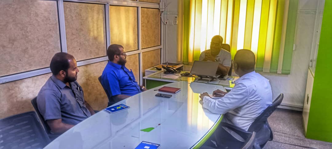 الجهاز التنفيذي بمؤسسة البر يزور عدد من منظمات المجتمع المدني بمديرية تريم